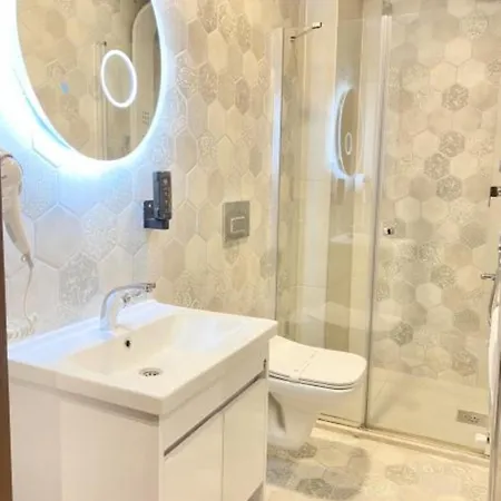 Concept Royal Hotel