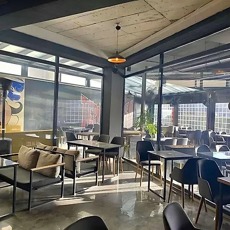 Concept Royal Hotel